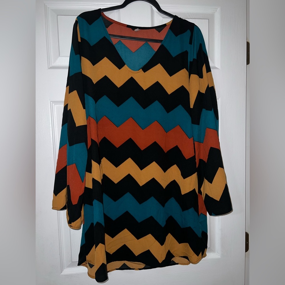 Auditions size large dress